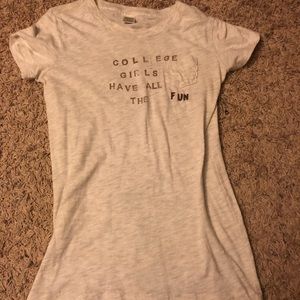Junior Abercrombie & Fitch t shirt